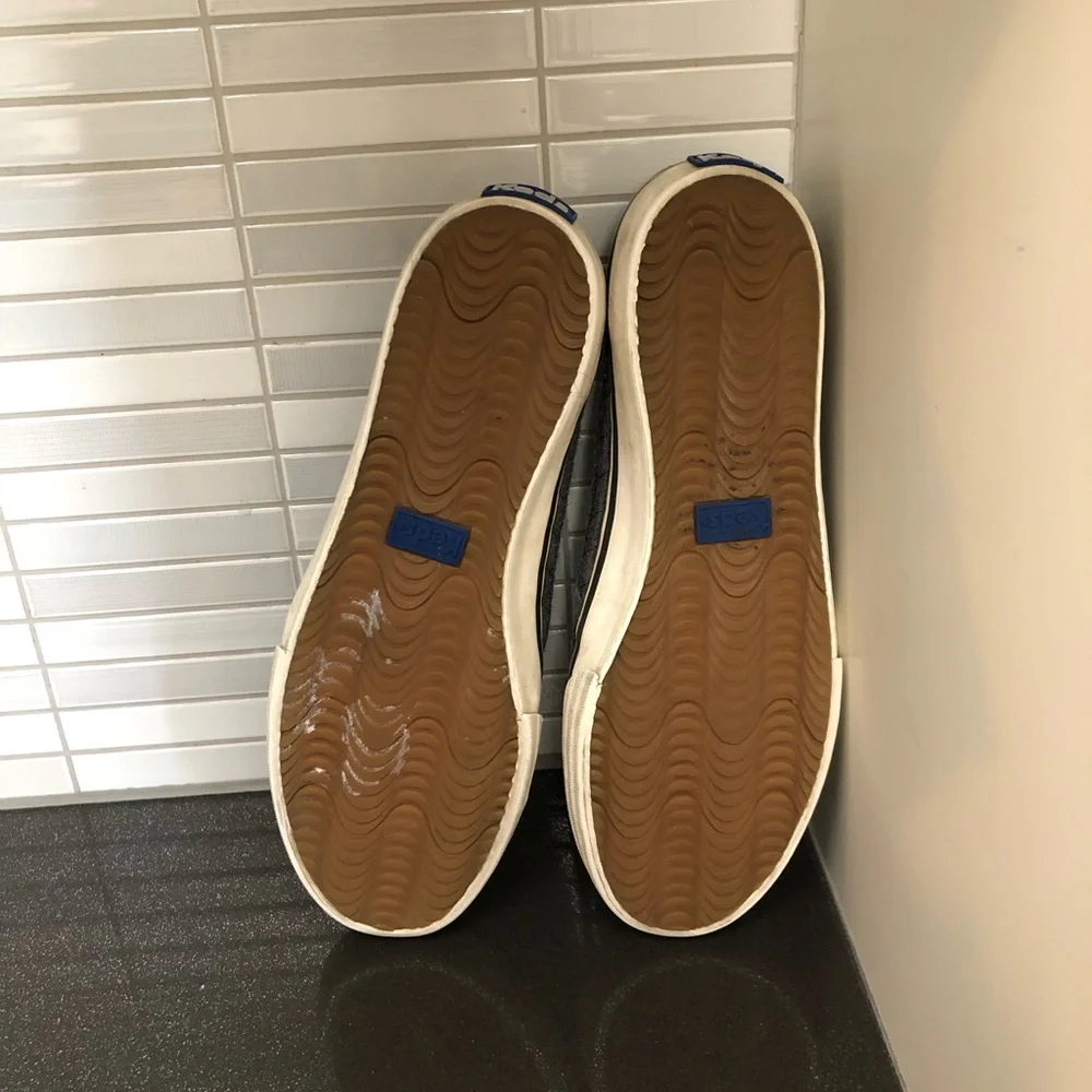 Keds women’s classic slip on sneakers - Picture 6 of 8